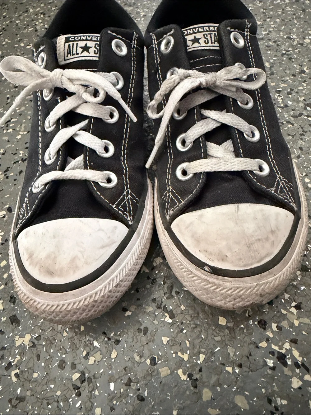 Converse Chuck Taylor black white shoes size 2 youth kids unisex